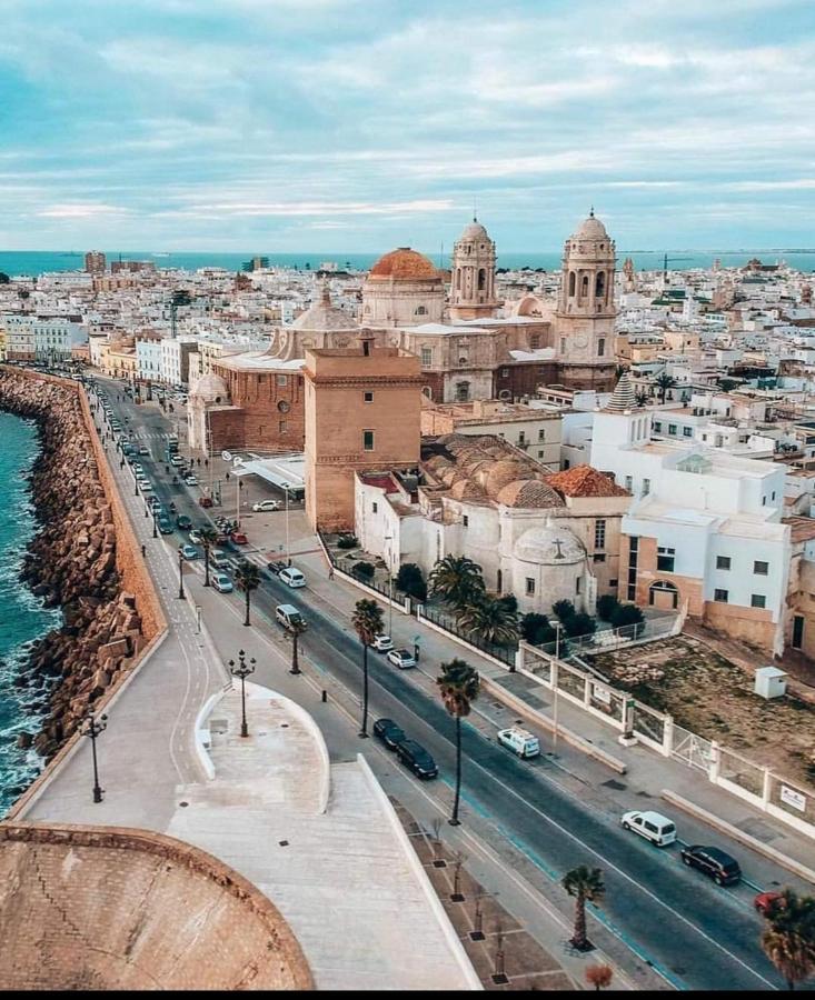 Alojamientos Cadiz Sol Luaran gambar